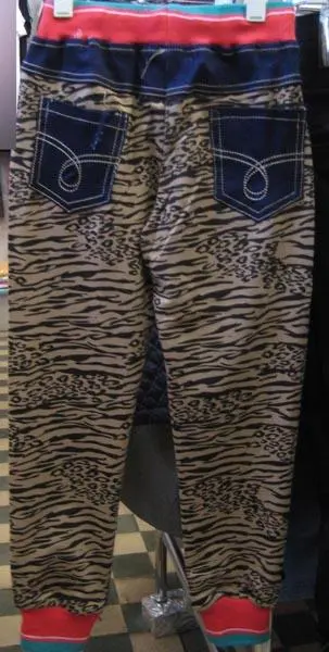 Photo de l’avis officiel: S&amp;D Pantalon pour fille — risque: Blessures