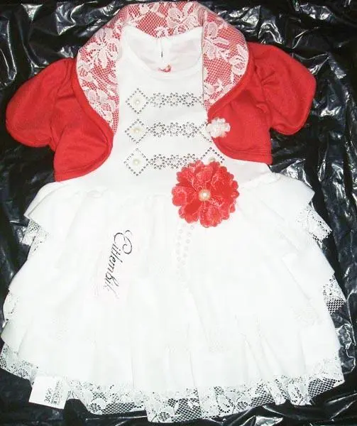 Foto aus der offiziellen Meldung: Citlembik Kinderkleid — Risiko: Ersticken