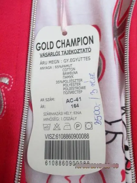 Foto do aviso oficial: Gold Champion Roupa de rapariga — risco: Ferimentos & Estrangulamento