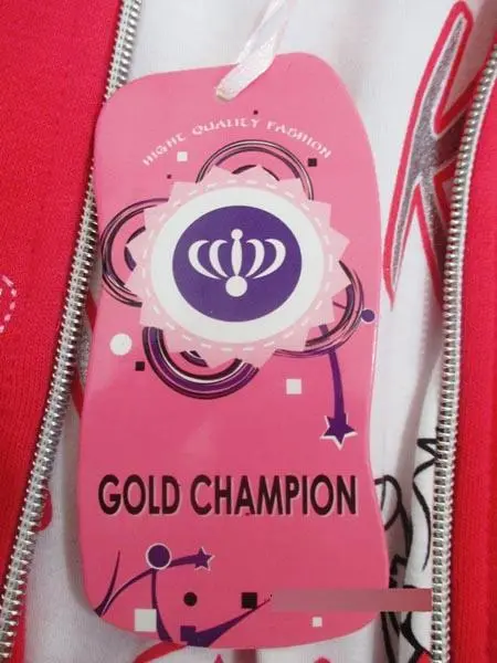 Foto do aviso oficial: Gold Champion Roupa de rapariga — risco: Ferimentos & Estrangulamento
