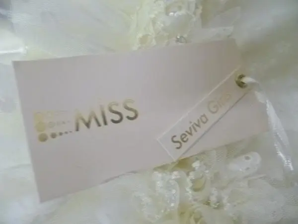 Foto aus der offiziellen Meldung: MISS - Seviva Girls Kinderkleid — Risiko: Ersticken