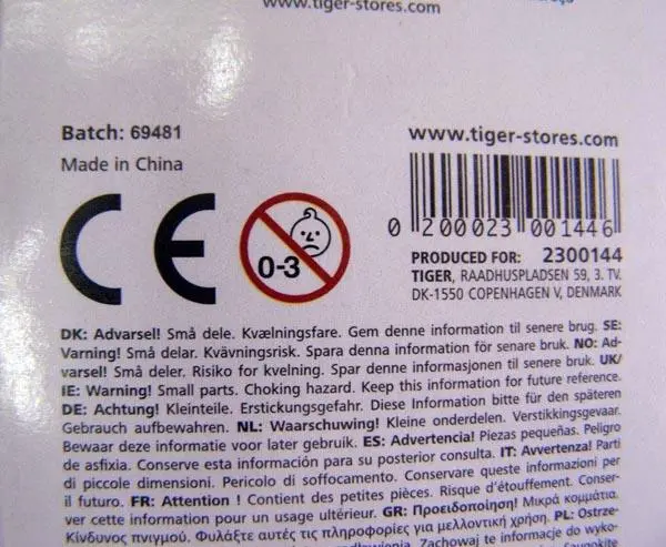 Photo from the official notice: Tiger MAGNETISK BACKGAMMON ('Magnetic Backgammon') magnetic backgammon set — cuts risk