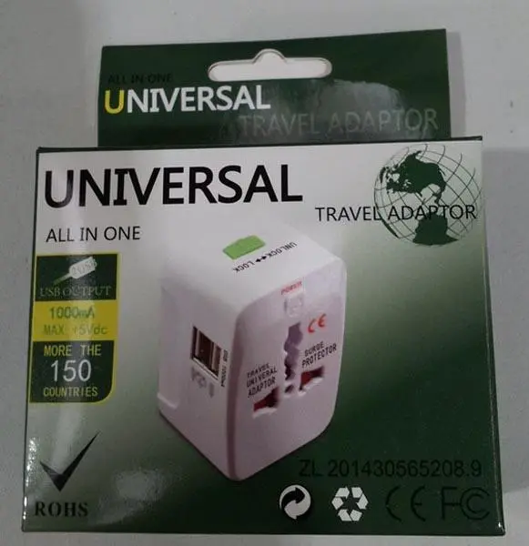Foto uit de officiële melding: Universal Travel Adaptor De adapter van de reisstekker — risico: Elektrische schok