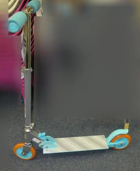 Photo de l’avis officiel: Eddy Toys STEP SCOOTER Scooter jouet — risque: Blessures