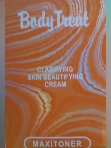 Foto do aviso oficial: Caring Body Treat / MAXITONER Clarifying Skin Beautifying Cream Produto de clareamento da pele — risco: Químico