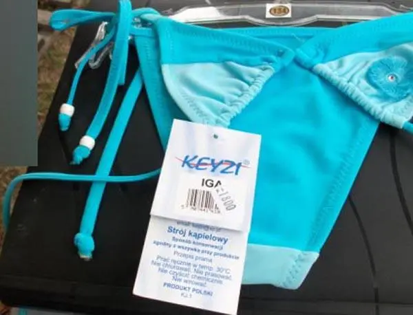 Photo de l’avis officiel: KEYTI Bikini pour filles — risque: Blessures & Etranglement