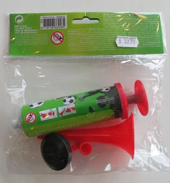 Photo from the official notice: Free &amp; Easy Air Horn - Luchthoorn — damage to hearing risk