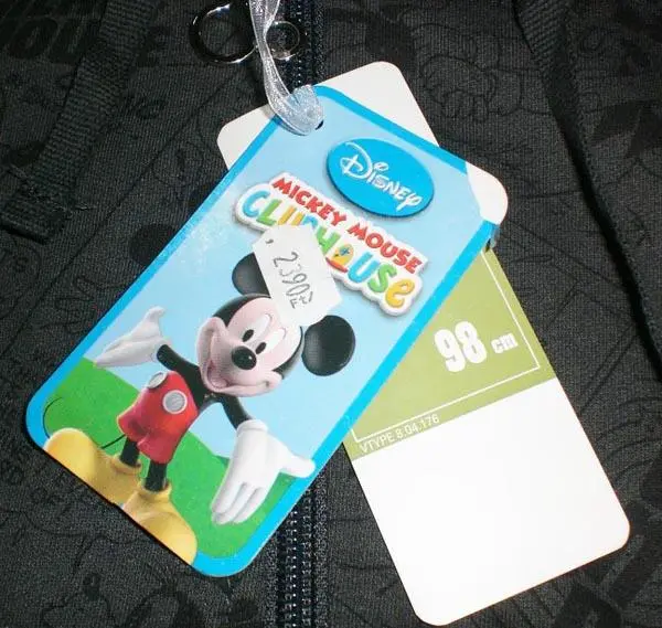 Foto do aviso oficial: Glostory / Disney Pijama infantil — risco: Estrangulamento