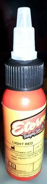 Foto dell’avviso ufficiale: Eternal Ink Light Red Inchiostro del tatuaggio — rischio: Rischio chimico (A12/0166/16)