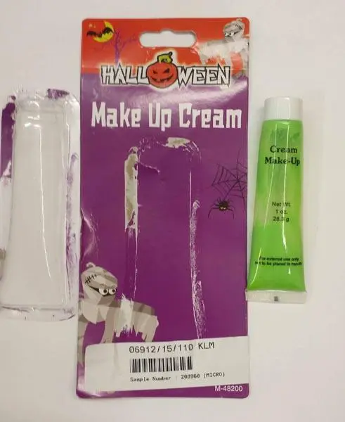 Photo de l’avis officiel: ITP Imports HALLOWEEN - Make Up Cream Maquillage crème — risque: Risque microbiologique