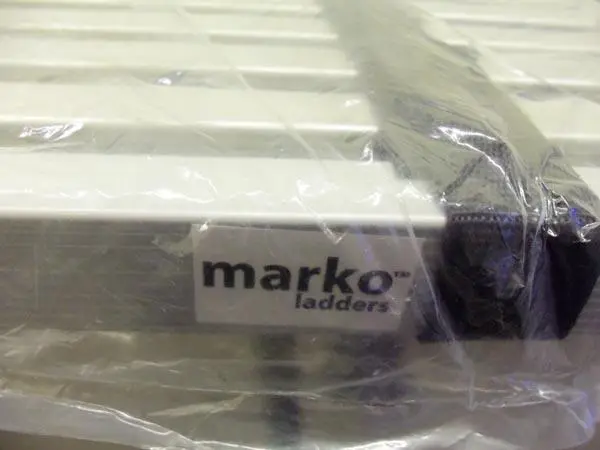 Photo from the official notice: Marko Ladders 12 Steps Telescopic Ladder aluminium ladder — injuries risk