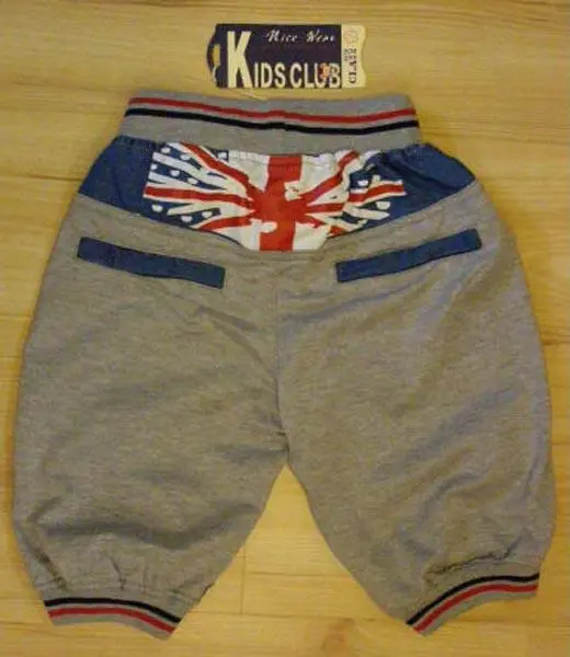 Foto aus der offiziellen Meldung: Nice Wear Kinderhose — Risiko: Verletzungen