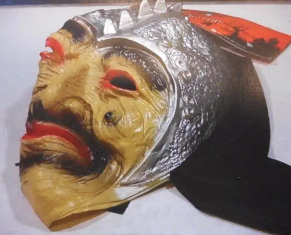 Photo de l’avis officiel: Masque d'horreur ('Horror mask') Masque de fantaisie — risque: Risque chimique