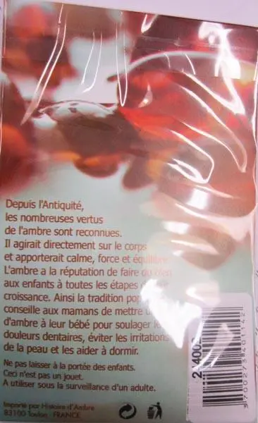Photo from the official notice: Mon premier collier d'ambre ('My first amber necklace') — strangulation risk