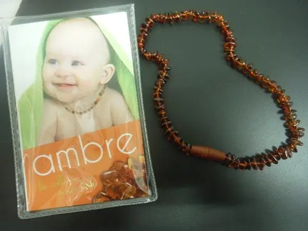 Photo de l’avis officiel: Le collier pour bébé ('Babies' amber necklace') Collier d’ambre — risque: Etranglement