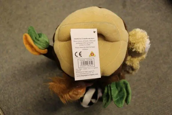 Foto do aviso oficial: The Puppet Company Tree House Brinquedo macio — risco: Engasgamento