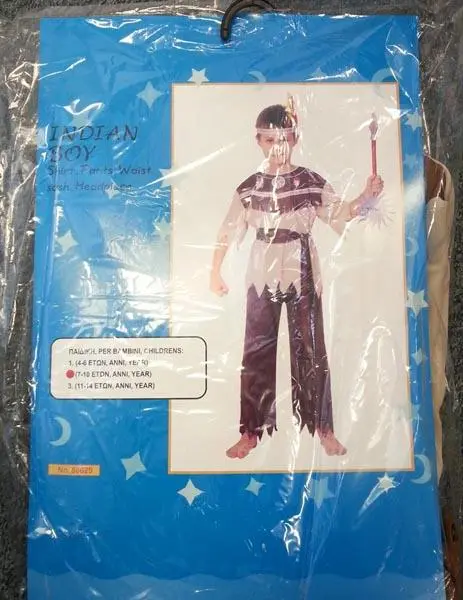Foto uit de officiële melding: INDIAN BOY Mooie jurk kostuum — risico: Verwurging