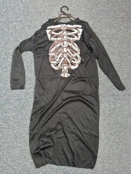 Foto dell’avviso ufficiale: SKULL WARRIOR Costume di fantasia — rischio: Strangolamento
