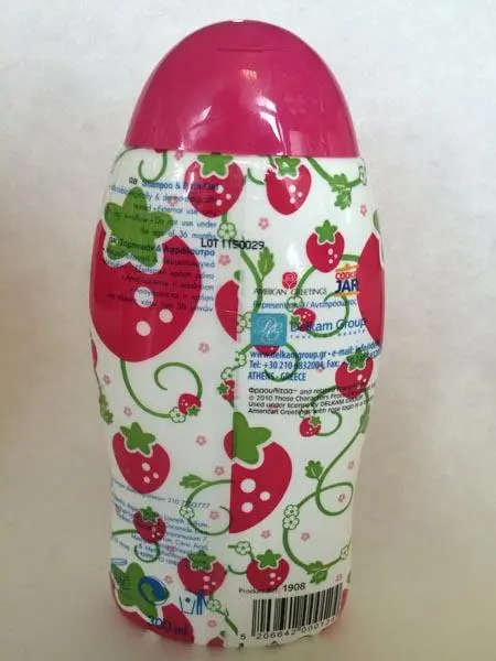 Foto do aviso oficial: American Greetings /, Malef Φραουλίτσα ('Fraoulitsa'/'Strawberry') Shampoo &amp; Bath gel Champô &amp; amp; ge — risco: Microbiológico