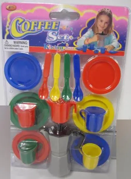 Foto dell’avviso ufficiale: Kitchen Collection 'Coffee Set' and 'Kitchen Set' Playset giocattolo — rischio: Ostruzione delle vie aeree & Soffocamento per inalazione