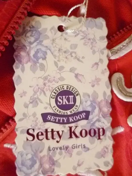 Photo de l’avis officiel: Setty Koop Tenue pour enfants — risque: Blessures & Etranglement