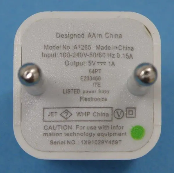 Photo de l’avis officiel: USB Power Adapter Alimentation USB — risque: Choc électrique