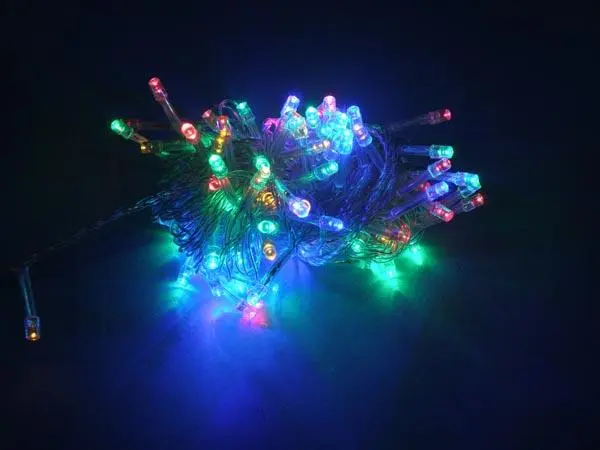 Foto del aviso oficial: Blumagix / Orion Christmas LED light 8 MultiFunction Cadena de iluminación — riesgo: Choque eléctrico & Incendio (A12/0685/16)