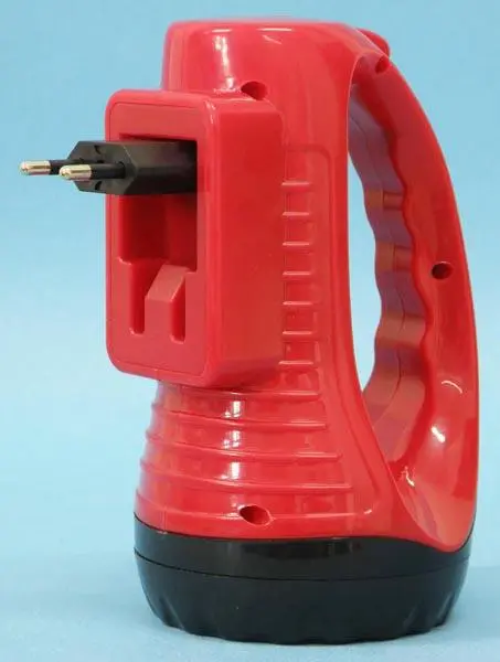 Photo de l’avis officiel: KHHY LED RECHARGEABLE SEARCHLIGHT Torche rechargeable — risque: Choc électrique & Incendie
