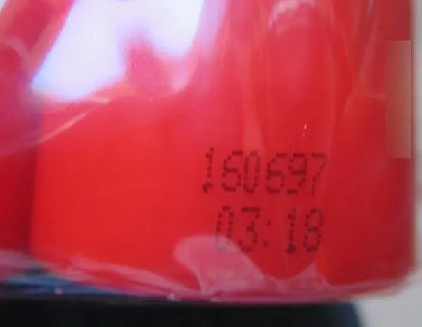 Foto dell’avviso ufficiale: BOLSIUS Stundenbrenner Nr. 40 ('Candles with a duration of 40 hours ') Le Candele — rischio: Incendio