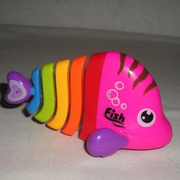 Foto do aviso oficial: Run Sheng LOVELY COLORFUL FISH Brinquedo de plástico animal — risco: Engasgamento