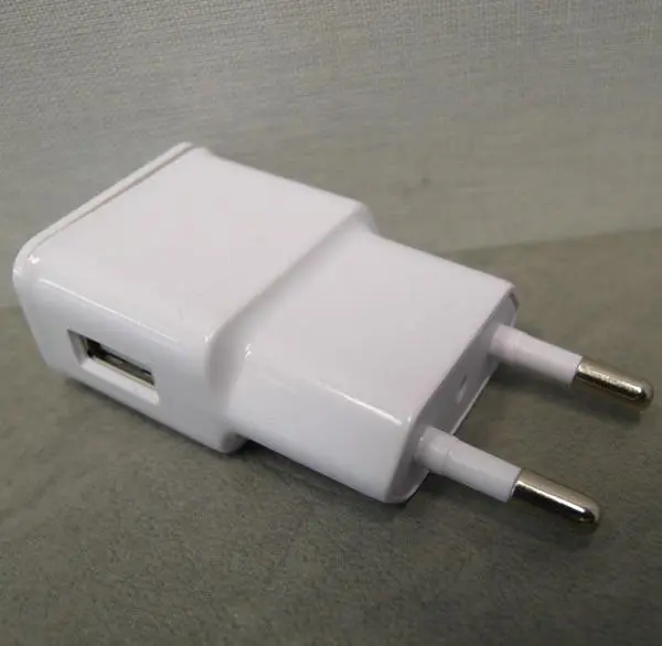 Photo de l’avis officiel: 3in1 Charger Set / Micro home Charger Chargeur USB — risque: Choc électrique