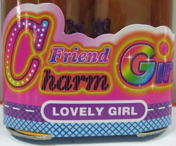 Foto do aviso oficial: Charm Girl - Lovely Girl Boneca de plástico — risco: Químico
