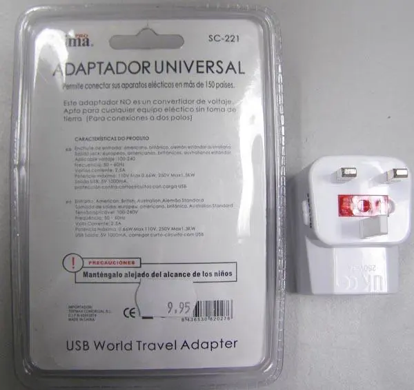 Foto uit de officiële melding: PRO STIMA ADAPTADOR UNIVERSAL - USB World Travel Adapter Reisadapter — risico: Elektrische schok & Brand