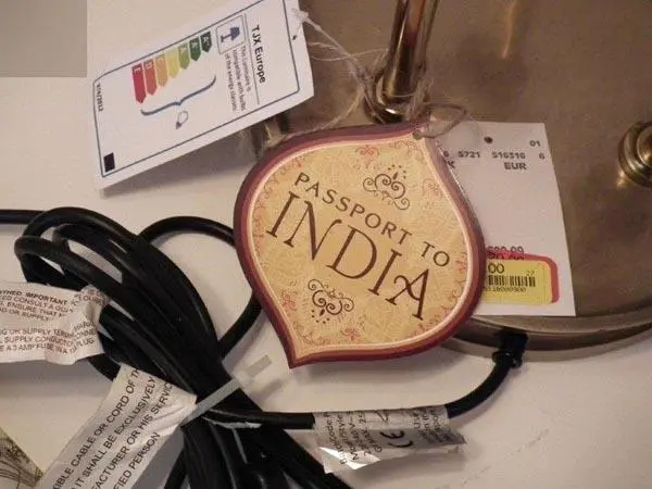 Photo de l’avis officiel: Passport to India Lampe de table — risque: Choc électrique
