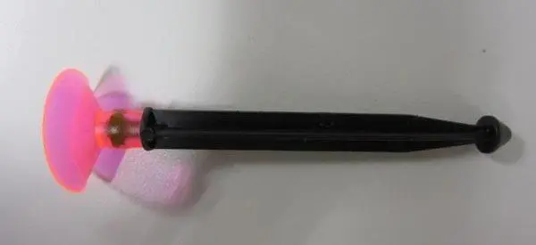 Photo de l’avis officiel: Inteibi Pistolet à jouets — risque: Étouffement
