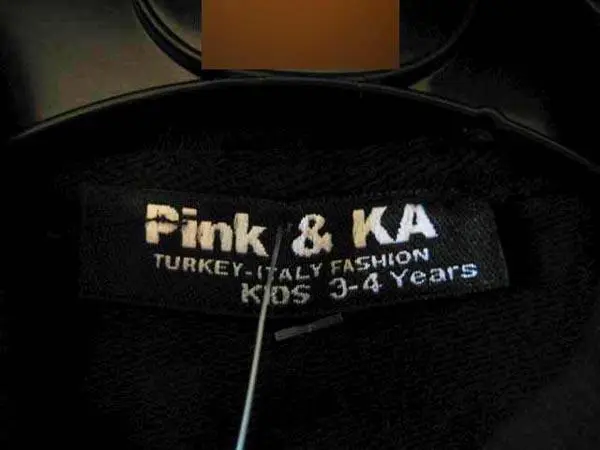 Foto del aviso oficial: Pink &amp; Ka Chaleco de chaleco — riesgo: Estrangulamiento