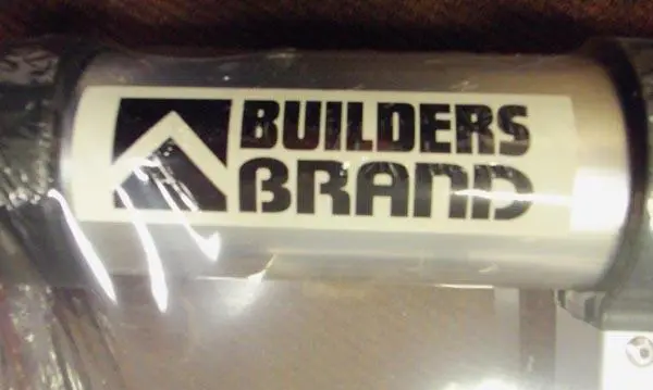 Foto do aviso oficial: Builders Brand Telescopic ladder Escada de alumínio — risco: Ferimentos