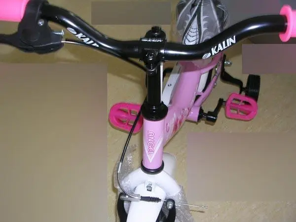 Foto uit de officiële melding: KALIN Angel Kinderfiets — risico: Verwonding