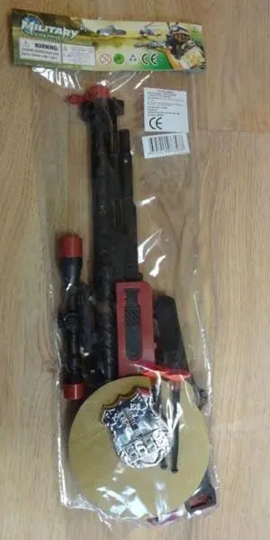 Photo from the official notice: Military Super Power toy gun set — choking risk