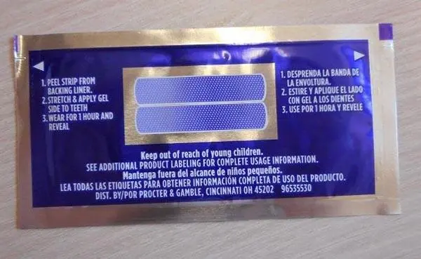 Foto do aviso oficial: Crest 3D White Whitestrips LUXE - Supreme FLEXFIT Dentes branqueamento tiras — risco: Químico (A12/1499/16)
