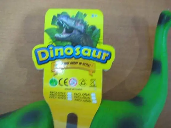 Foto uit de officiële melding: Jin Mei Toy Dinosaur - Vivid and great in style Plastic dinosaurus — risico: Chemische risico's