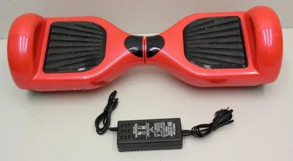 Photo from the official notice: Smart Balance Wheel self-balancing scooter — electric shock & fire risk (A12/1645/16)