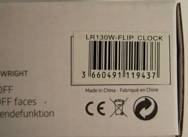 Foto aus der offiziellen Meldung: Lexon FLIP LCD Wecker — Risiko: Umwelt