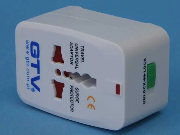 Foto dell’avviso ufficiale: GTV TRAVEL UNIVERSAL ADAPTOR / UNIVERSAL POWER PLUG ADAPTER Adattatore per spina da viaggio — rischio: Scossa elettrica