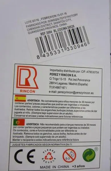 Photo from the official notice: Rincón Cooking/ Kitchen kitchen play set — choking risk