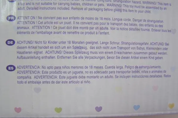 Foto do aviso oficial: Toys'R'Us / You &amp; Me Cadeira alta descapotável para bonecas — risco: Entalamento