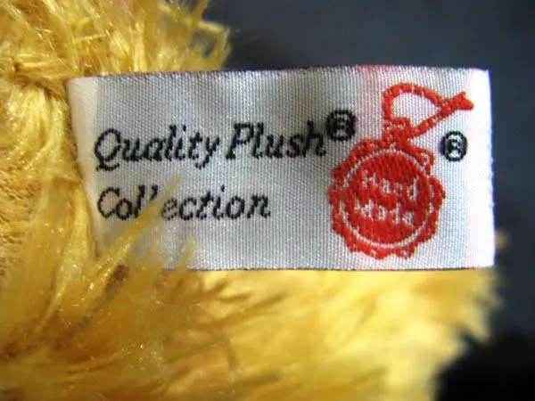 Foto aus der offiziellen Meldung: Quality Plush Collection Plüschspielzeug — Risiko: Ersticken