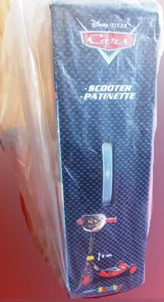Photo de l’avis officiel: Smoby Disney Cars Scooter - Carbon Racer Scooter jouet — risque: Blessures
