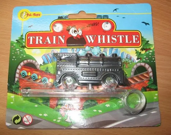 Photo de l’avis officiel: TOI-TOYS Train Whistle Sifflet — risque: Étouffement