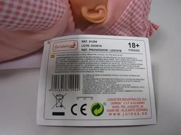 Photo de l’avis officiel: Fantastiko Poupée bébé — risque: Étouffement